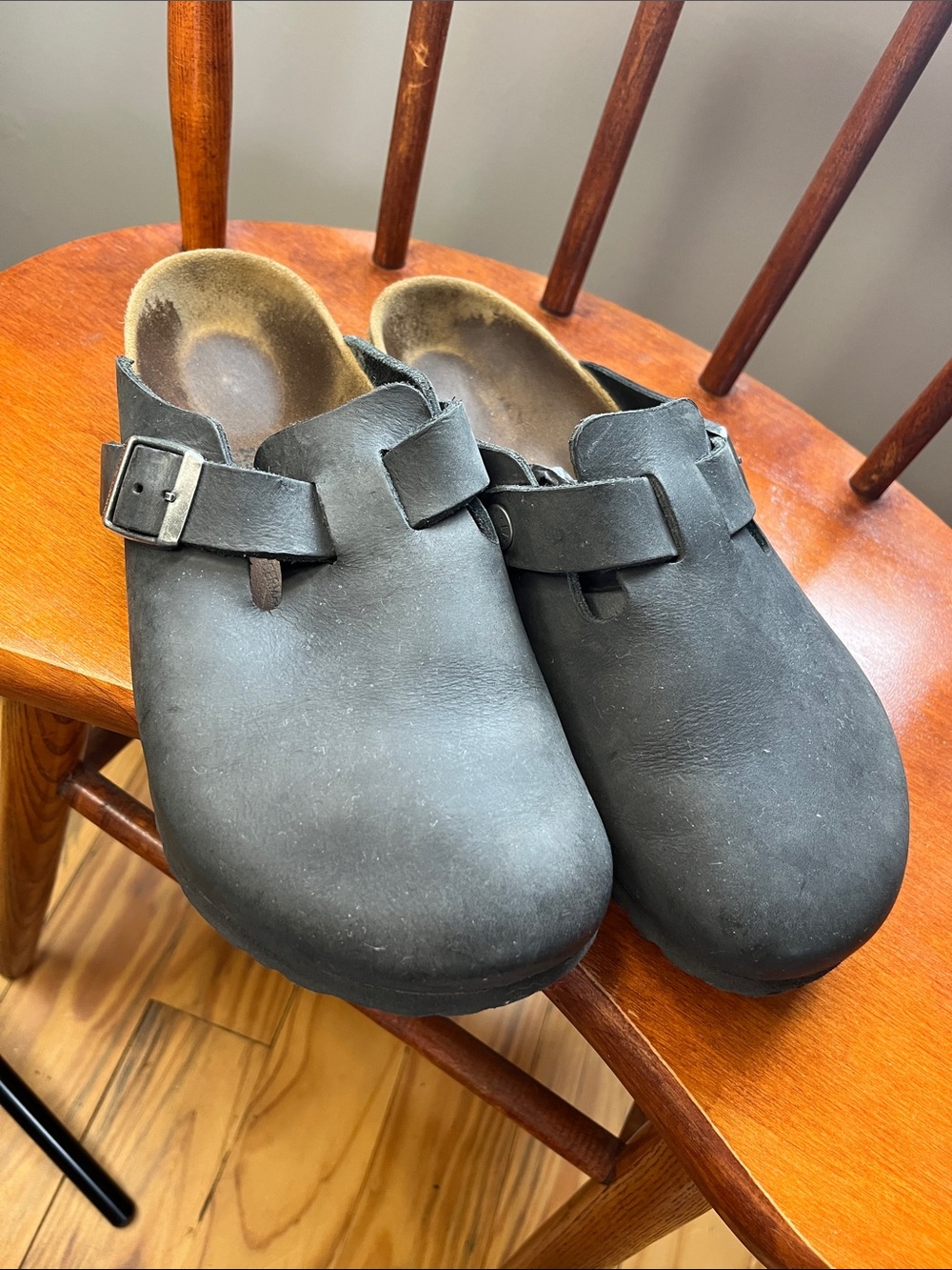 Birkenstock Boston Clogs in Black Oiled Leather, women’s size 38 - Picture 3 of 14